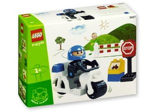 DUPLO 3607 Politiemotor met Agent