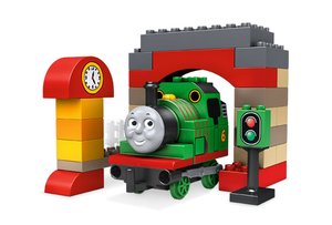 DUPLO 5543 Percy in de Remise