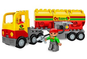 DUPLO 5605 Tankwagen