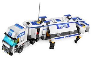 LEGO 7743 Politievrachtwagen