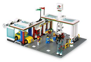 LEGO 7993 Benzinestation