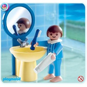 Playmobil 4661 Jongen aan wasbak